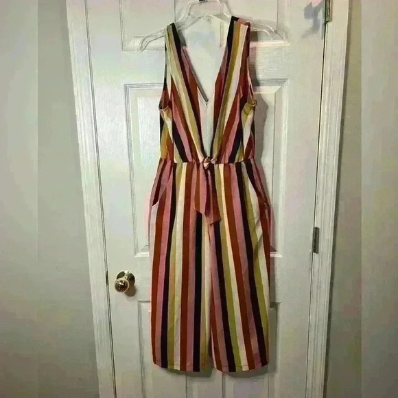 Lily Rose Women’s Striped, Wide Leg, Cropped Jumpsuit Romper - Picture 3 of 11